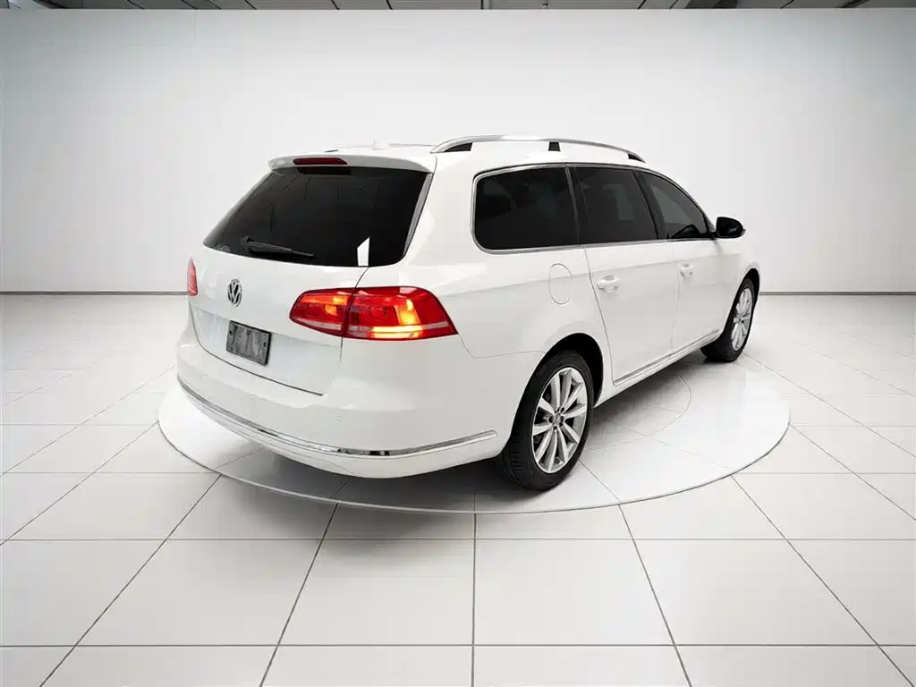 Magotan (Import) Wagon 2.0 TSI Comfort