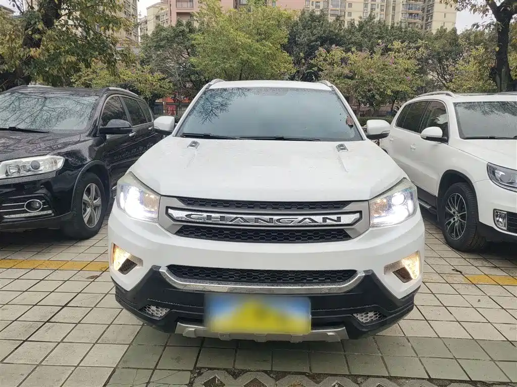 Changan CS75 1.8 T Auto Elite CN-V