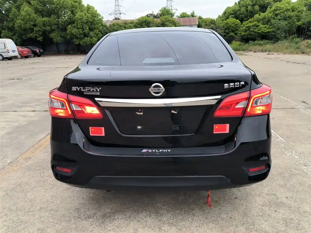 Sylphy Facelift Classic 1.6 XL CVT Luxury