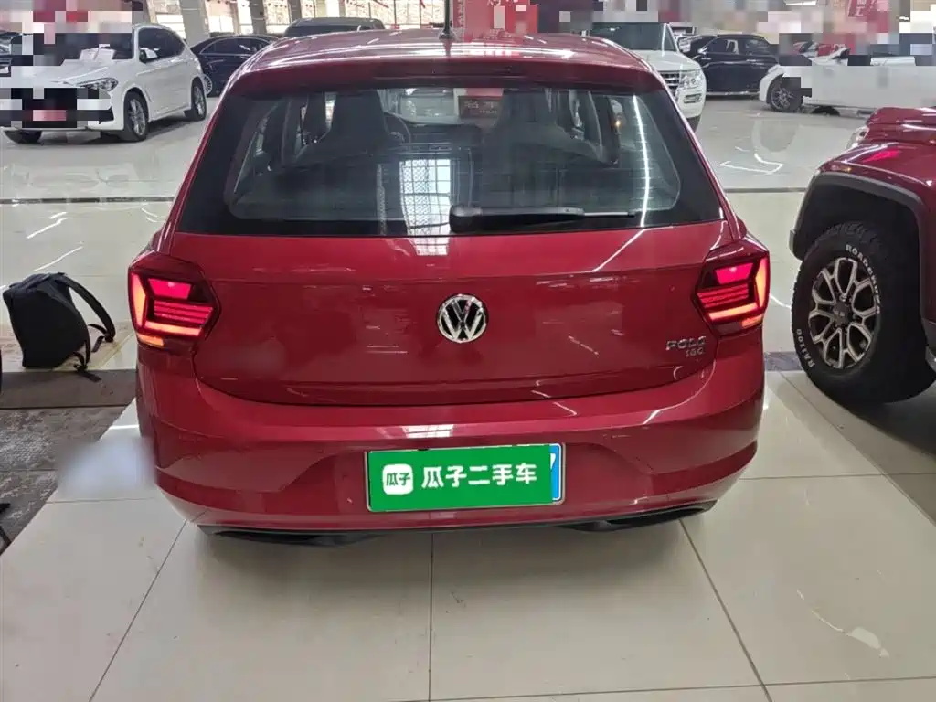 Polo Plus 1.5 L Auto Colorful Tech