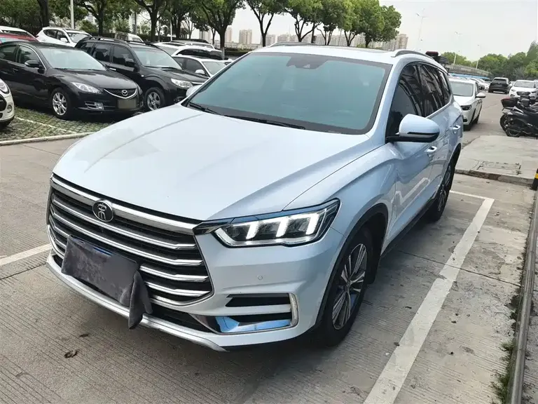 BYD Song Pro 1.5 T Auto Luxury