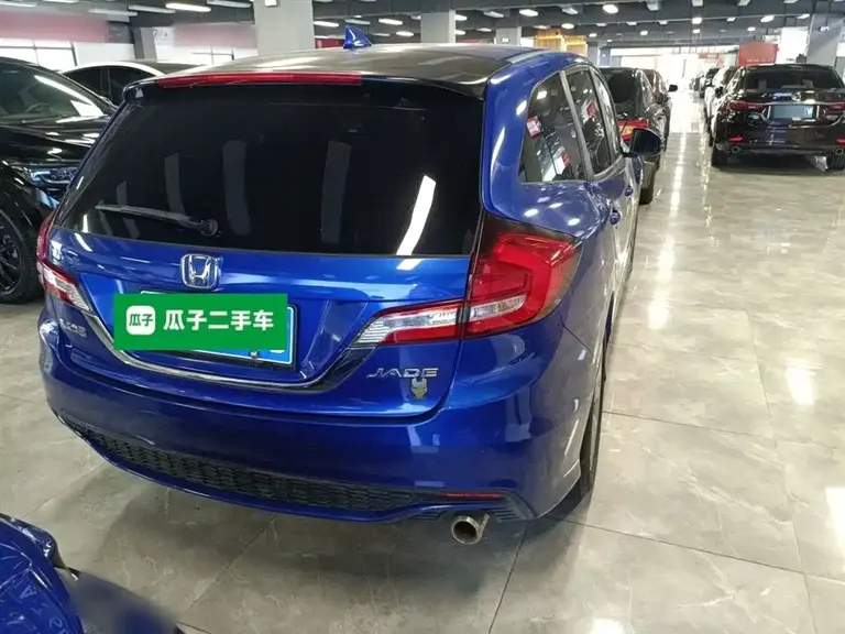 Honda Jade 1.8 L Auto Comfort 5-seat