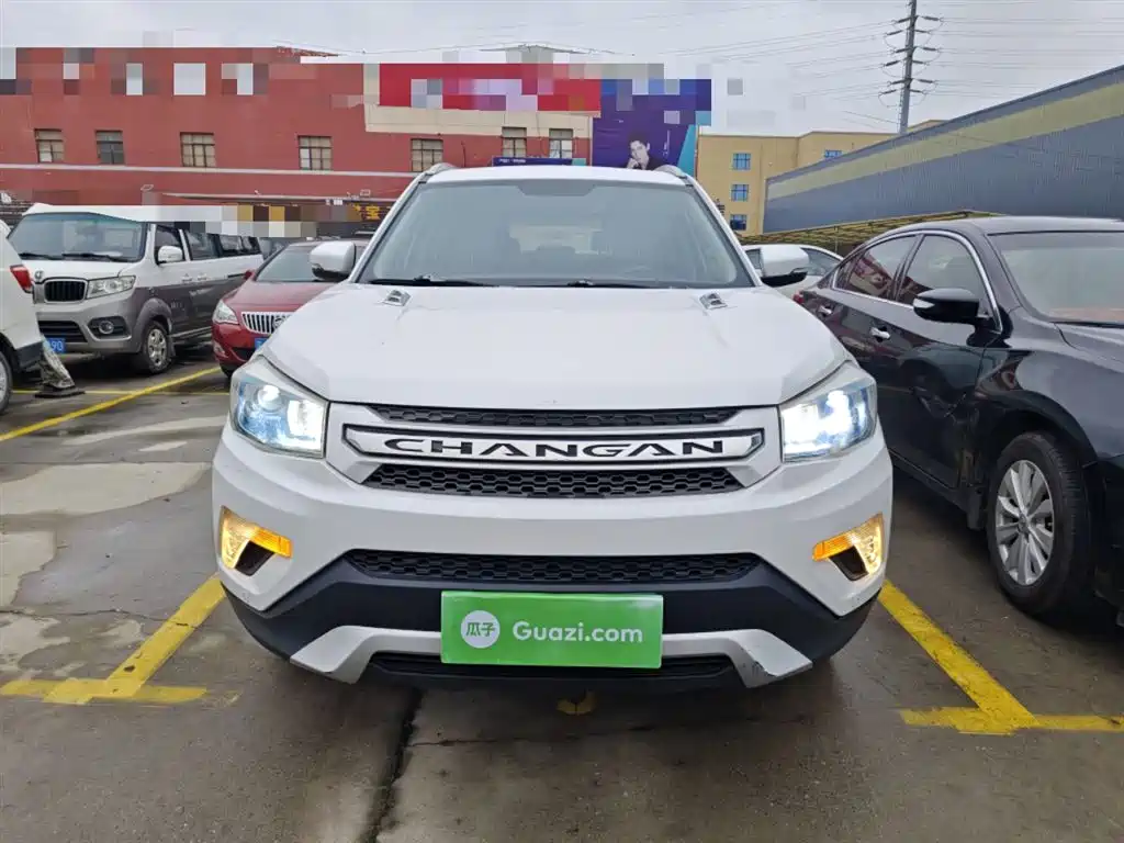 Changan CS75 2.0 L Manual Luxury CN-V