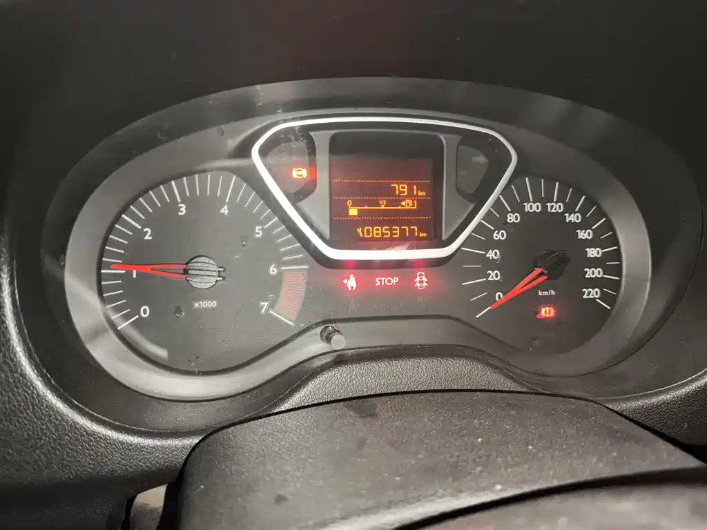 Elysee 爱丽舍 2016款 1.6 L 手动舒适型