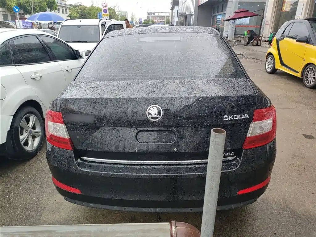 Octavia 明锐 2015款 1.6 L 手动逸俊版
