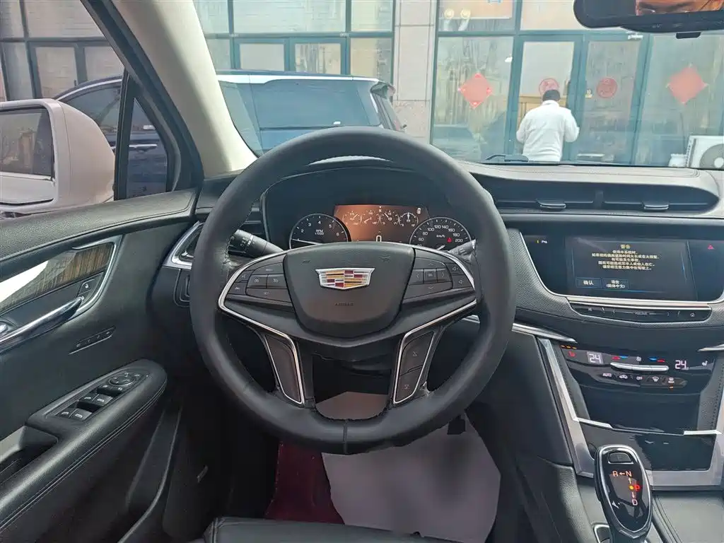 Cadillac XT5 25 T Luxury