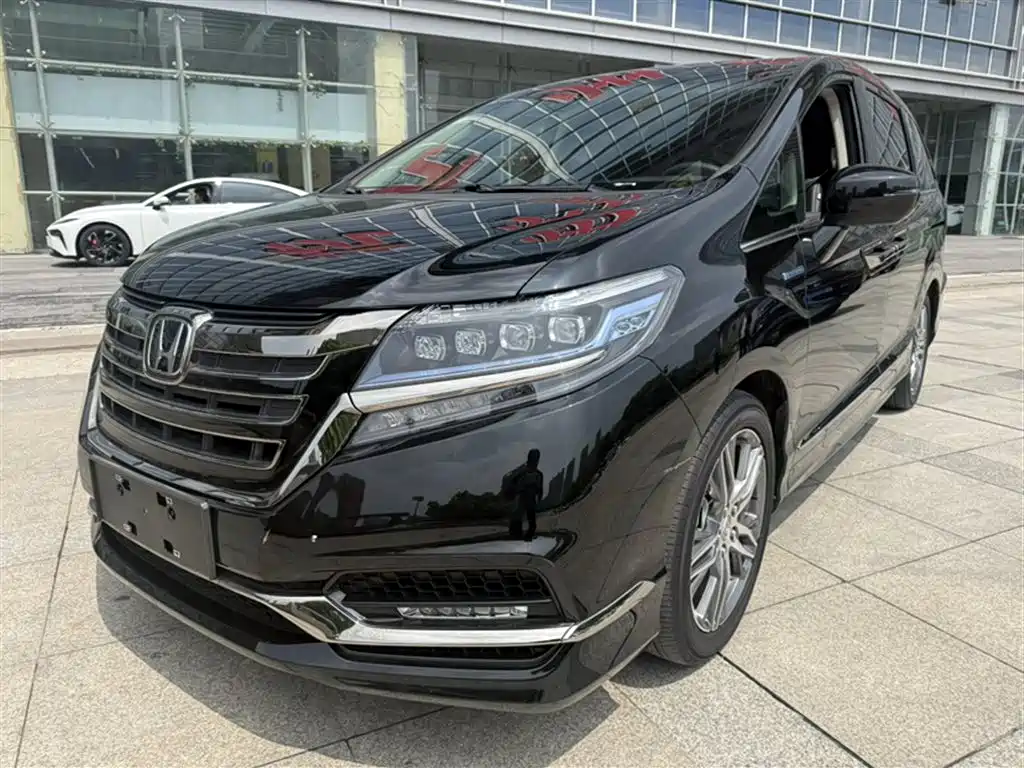 Elysion 2.0 L Hybrid Luxury