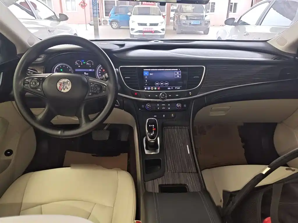 LaCrosse 652 T Elite