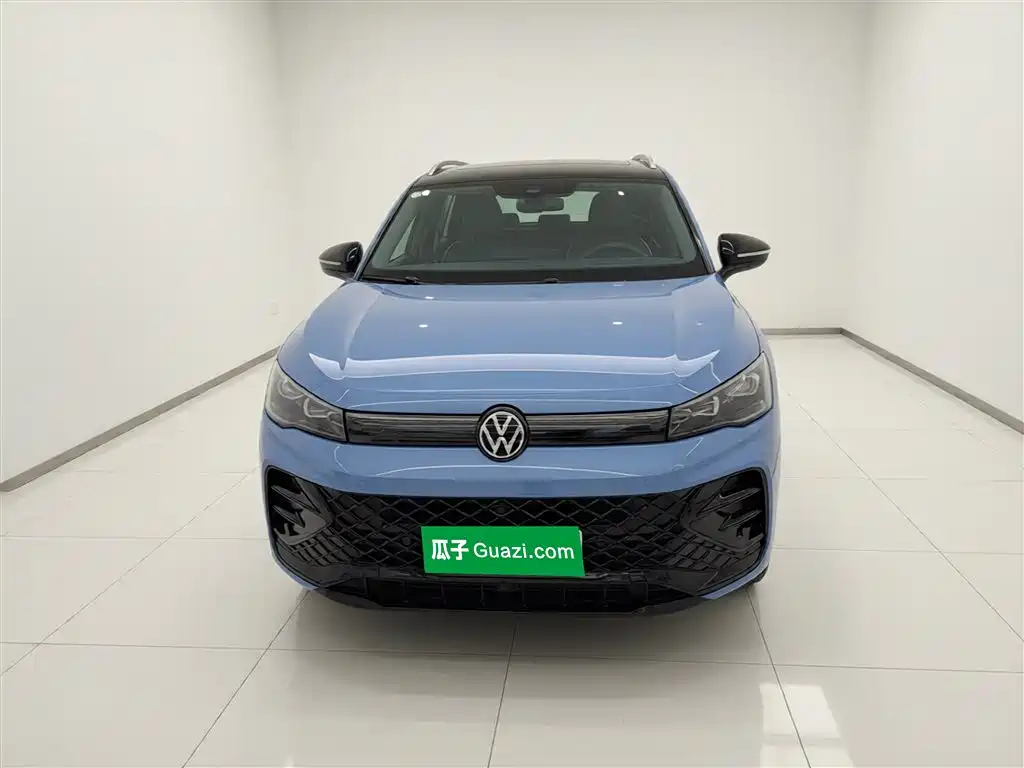 Tiguan L PRO 380 TSI 4 WD R-Line Smart Supreme