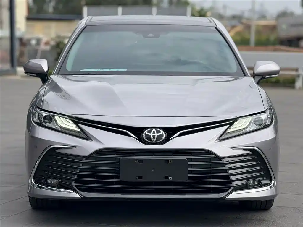 Camry 2.5 G Luxury