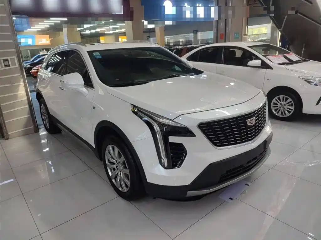 Cadillac XT4 28 T 2 WD Luxury