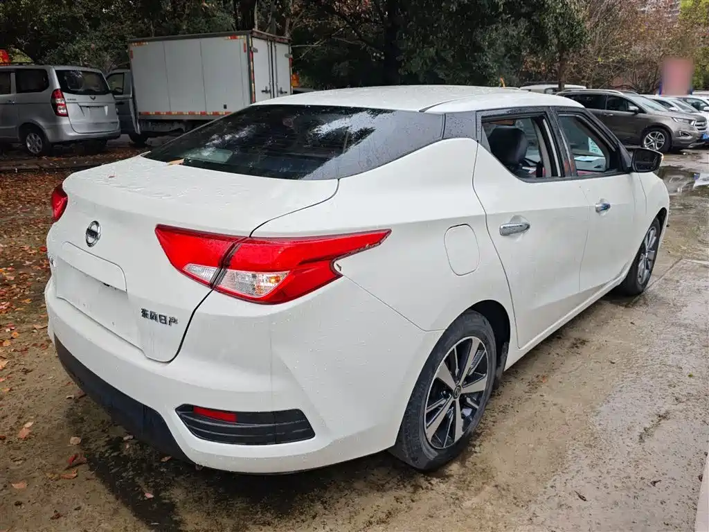Lannia 蓝鸟 2019款 1.6 L 手动炫酷版 国VI