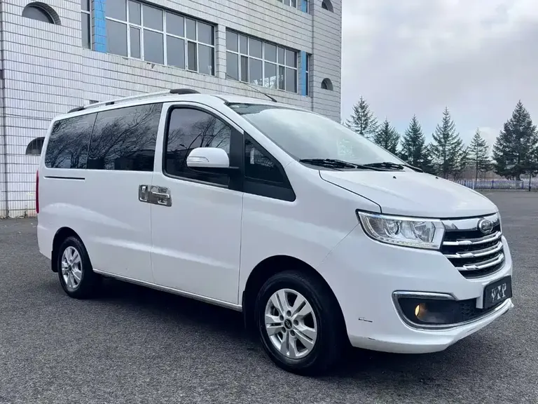 JAC Refine M3 瑞风M3 2019款 创客版 1.6 L 豪华智能型