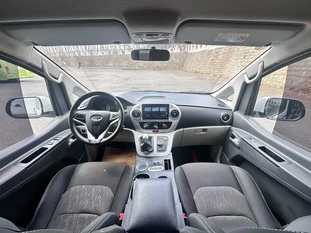 Refine M3 瑞风M3 2019款 创客版 1.6 L 豪华智能型