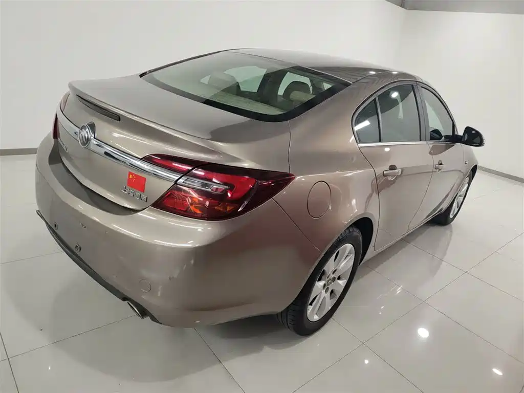 Regal 2.0 L Leading Fashion