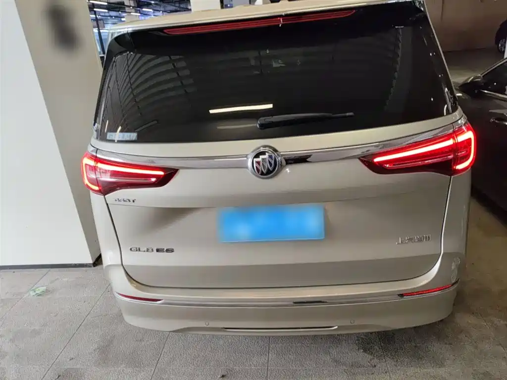 Buick GL8 ES LaCrosse 653 T Comfort