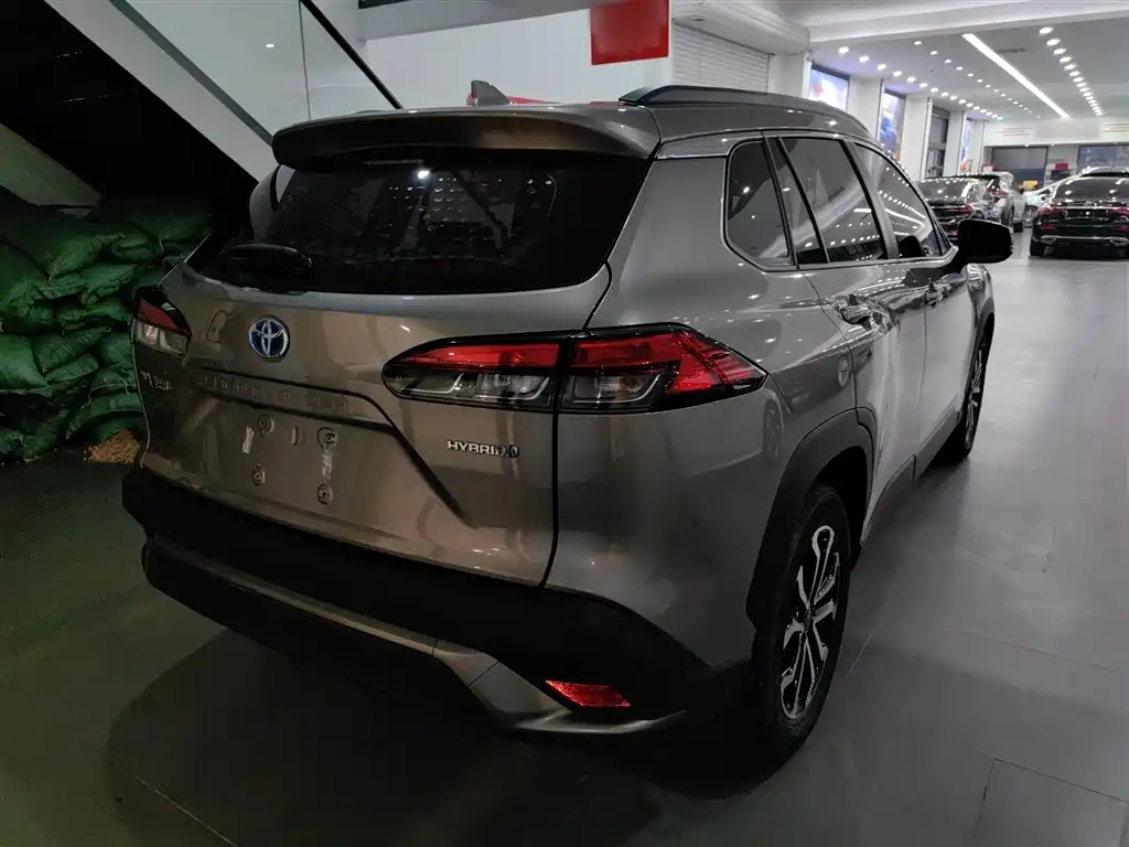 Frontlander 2.0 L Smart e-Hybrid Dual Engine Distinguished