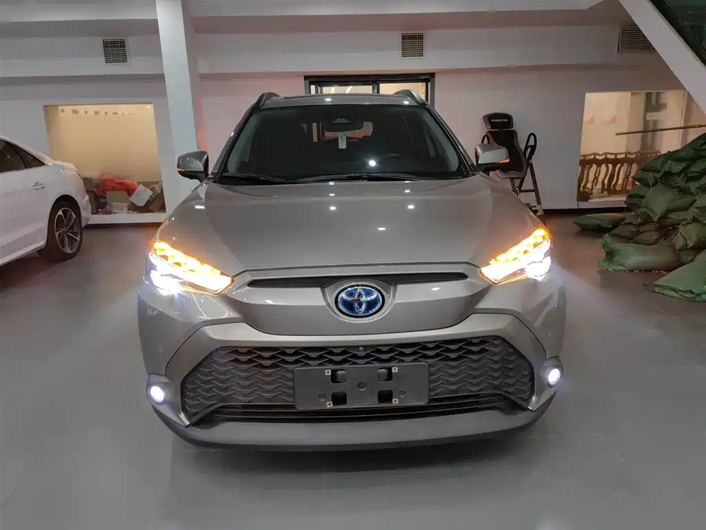 Frontlander 2.0 L Smart e-Hybrid Dual Engine Distinguished