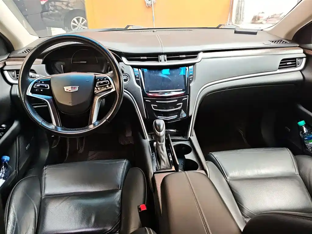 Cadillac XTS 28 T Elite