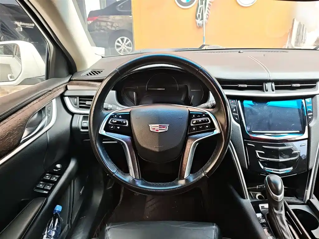 Cadillac XTS 28 T Elite
