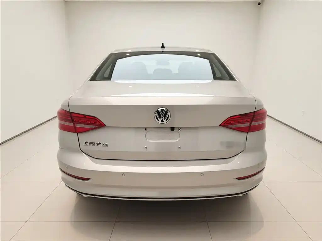 Lavida 280 TSI DSG Comfort CN-VI