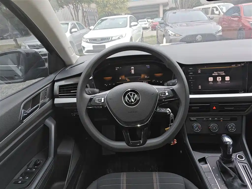 Lavida 280 TSI DSG Comfort