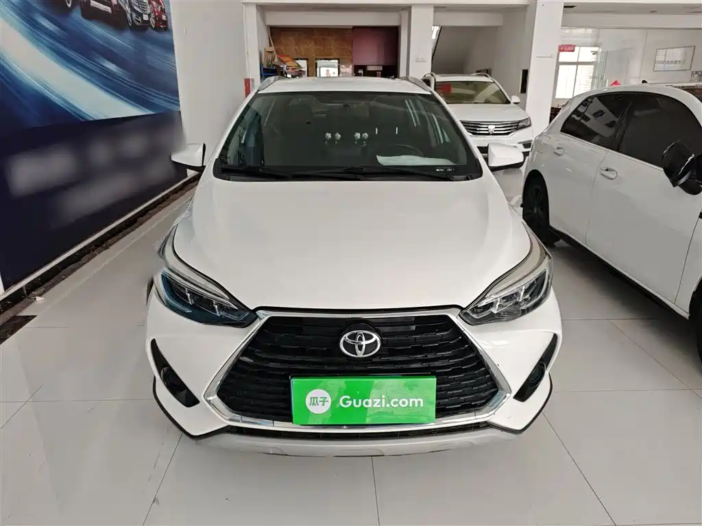 YARiS L Zhixuan Zhixuan X 1.5 L CVT Leading