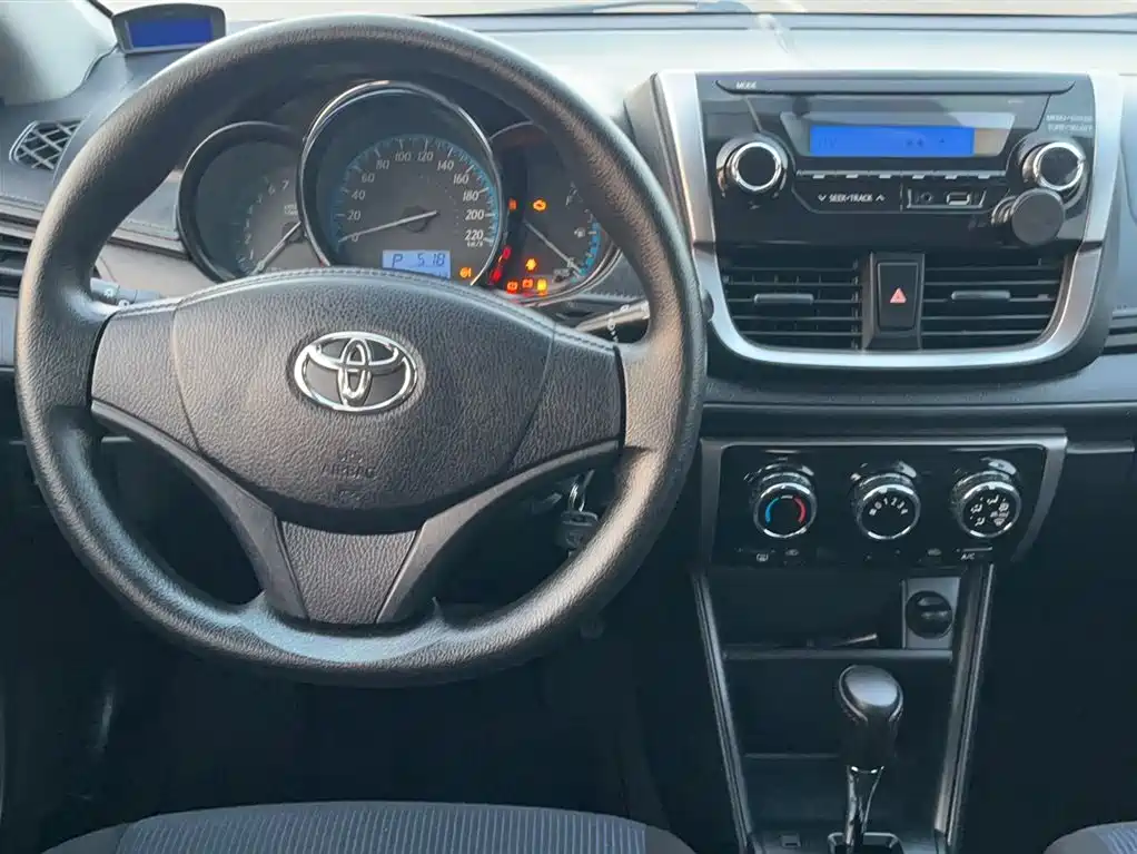 YARiS L Zhixuan Facelift 1.5 E CVT Charm Motion