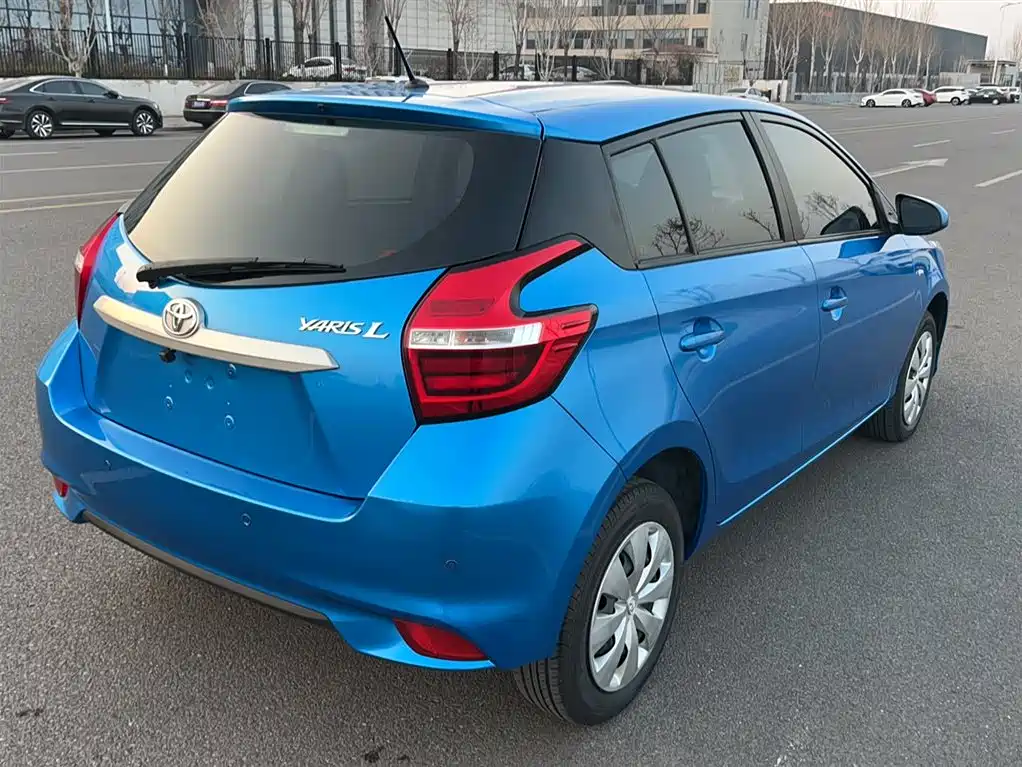 YARiS L Zhixuan Facelift 1.5 E CVT Charm Motion