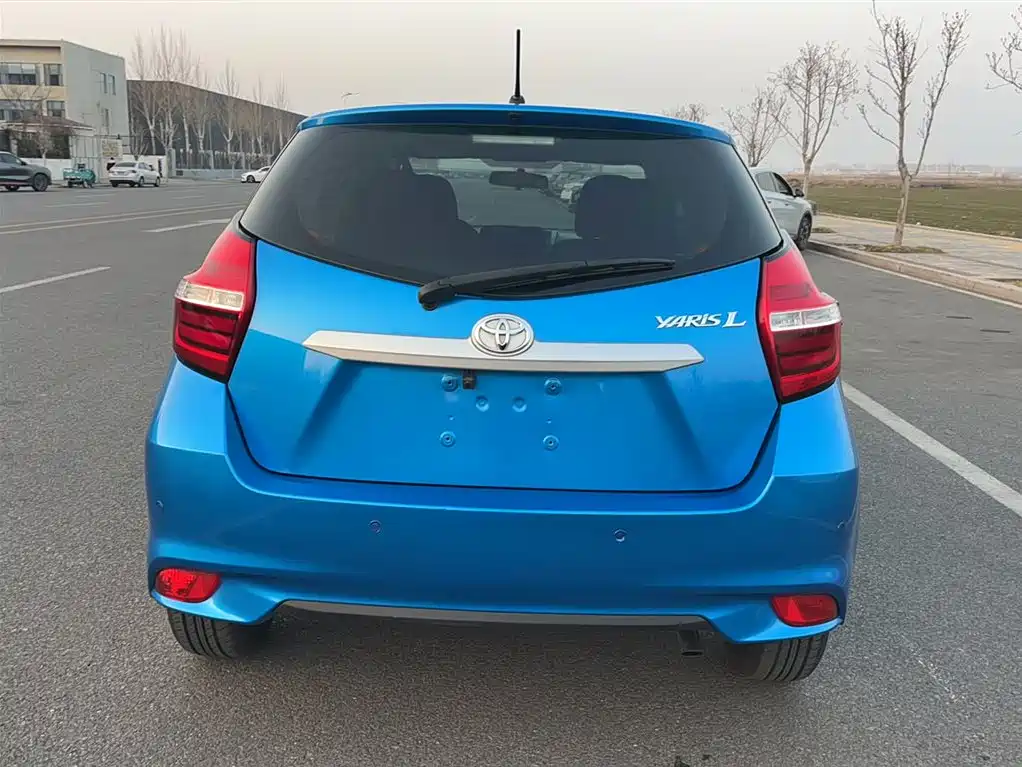 YARiS L Zhixuan Facelift 1.5 E CVT Charm Motion