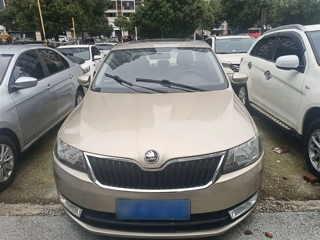 Rapid 1.6 L Auto Smart Select