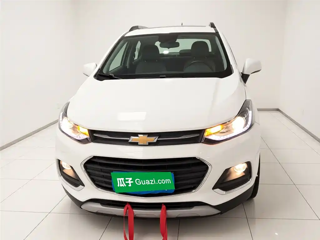 Tracker 1.4 T Auto 2 WD Luxury
