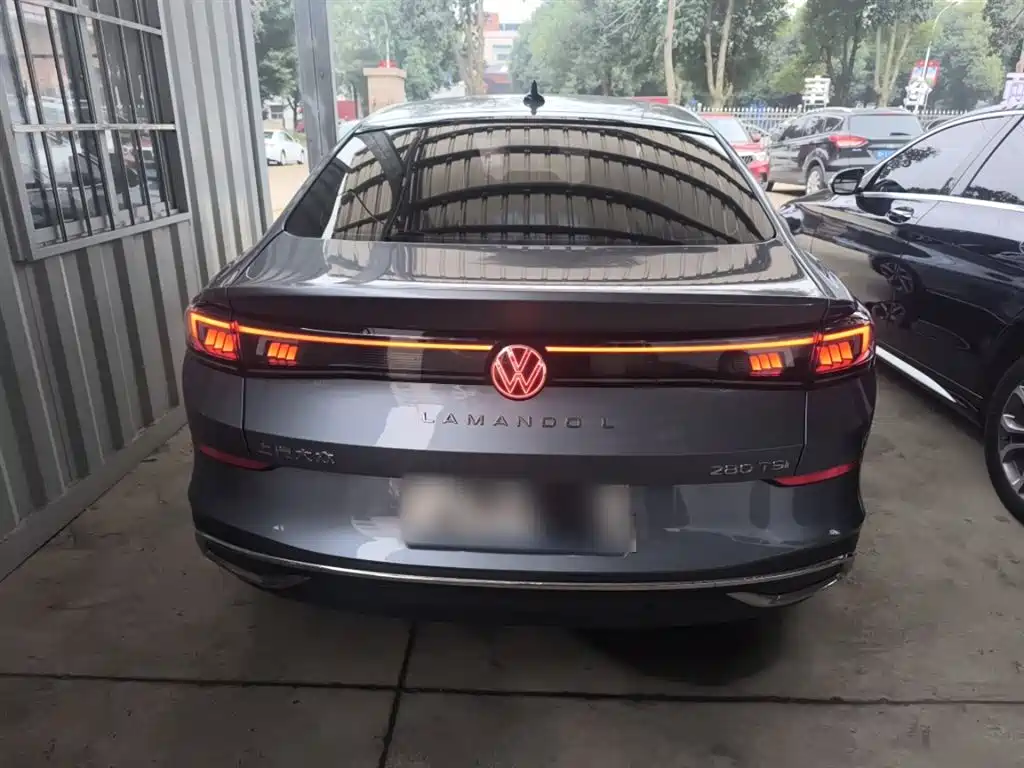 Lamando Lamando L 280 TSI DSG Spicy Cool