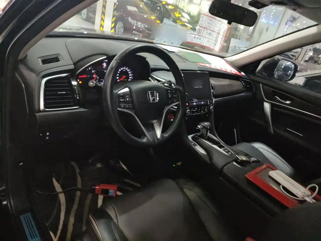 Avancier 240 TURBO 2 WD Smart Enjoyment