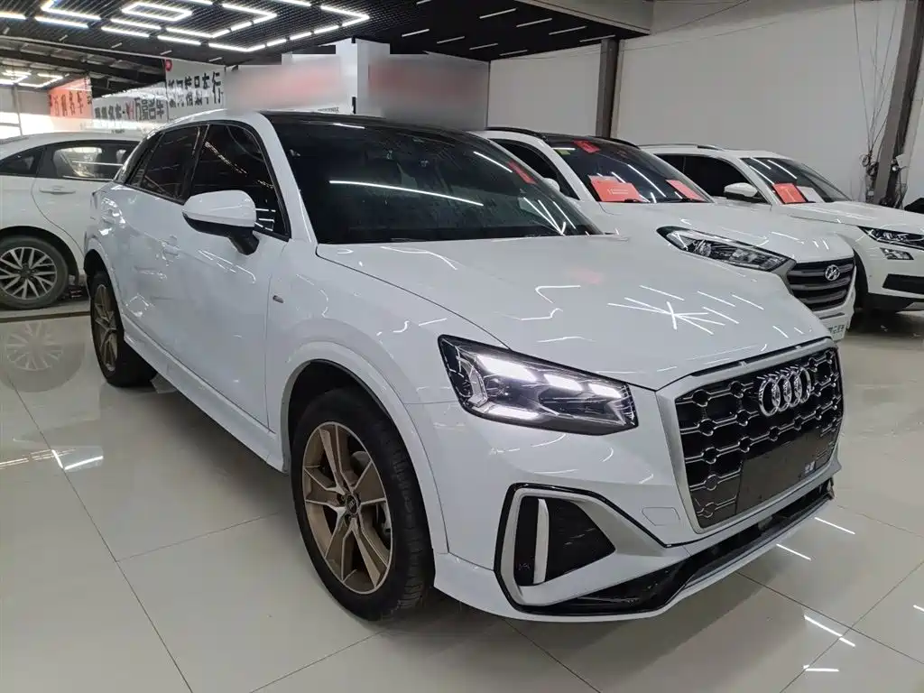 Audi Q2 L 35 TFSI Fashion Dynamic