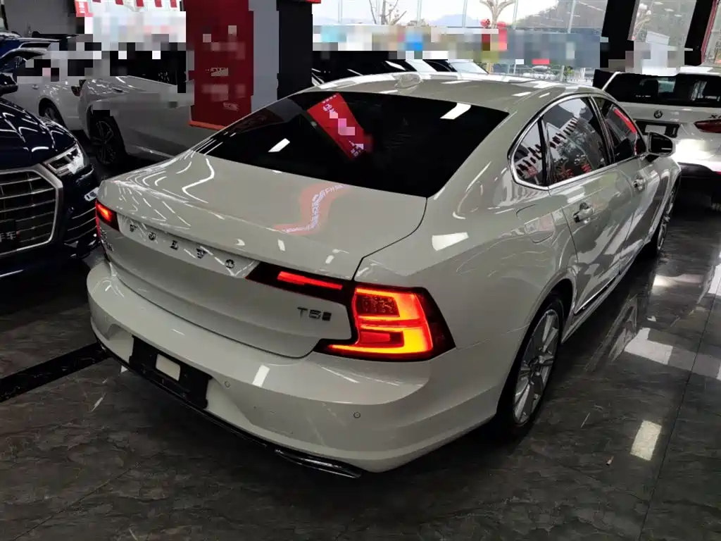 Volvo S90 T5 Smart Ease Luxury