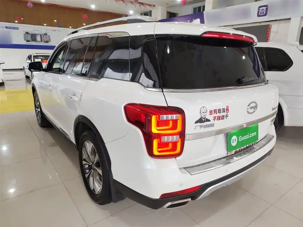 GAC Trumpchi GS8 320 T 2 WD Luxury Connected (7-seat)
