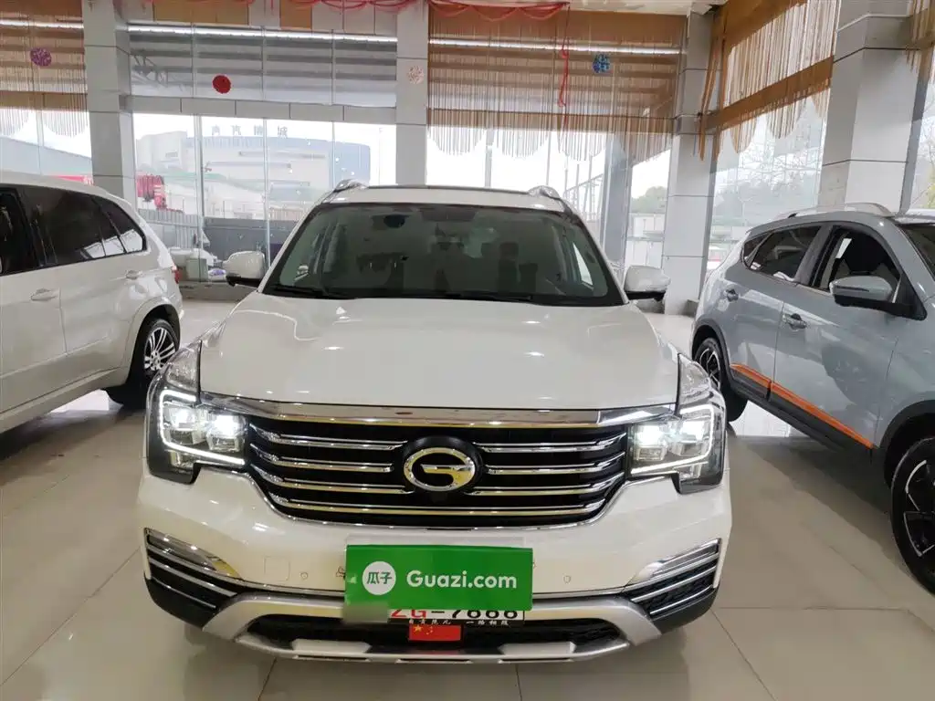 GAC Trumpchi GS8 320 T 2 WD Luxury Connected (7-seat)