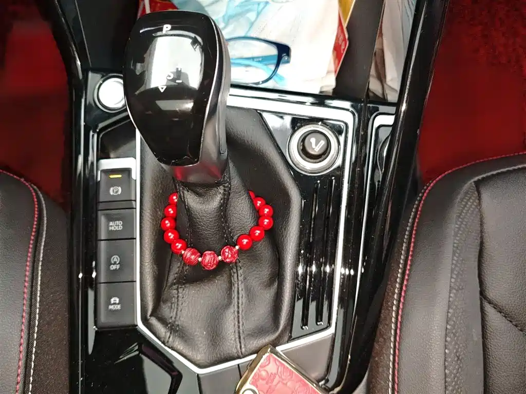 Tayron 330 TSI 2 WD Luxury CN-VI