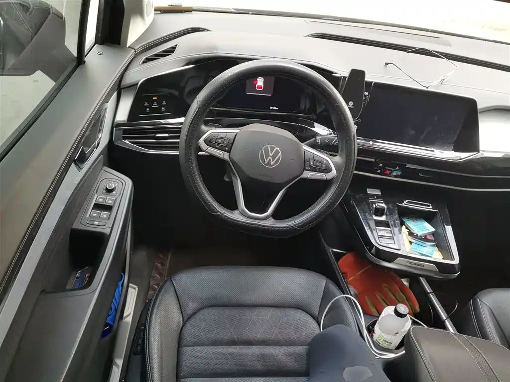 Talagon 380 TSI 4 WD Luxury Premium Realm Pro 6-seat
