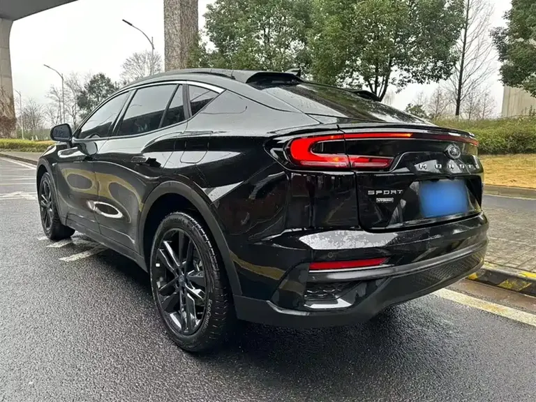 Ford Mondeo 蒙迪欧 2025款 2.0 T EcoBoost E 混动 运动版
