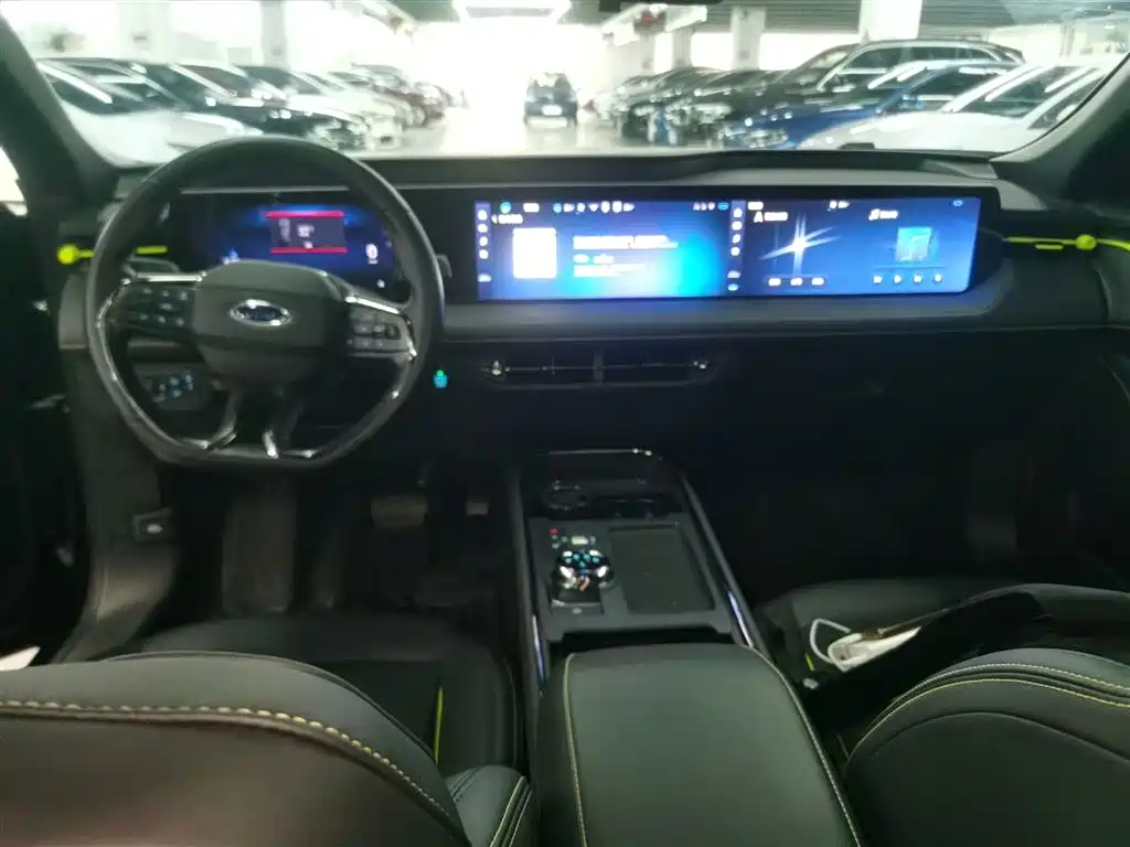 Mondeo 蒙迪欧 2025款 2.0 T EcoBoost E 混动 运动版