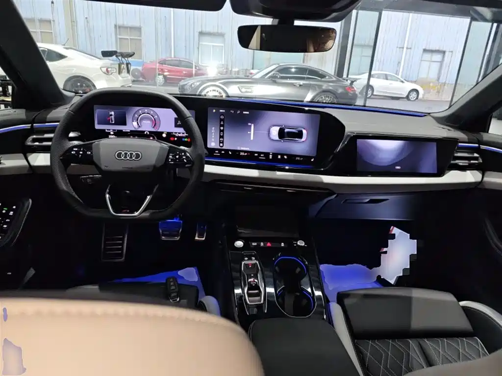 Audi A5 L 2.0 T Sport Plus