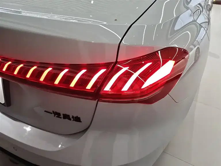 Audi A5 L 2.0 T Sport Plus