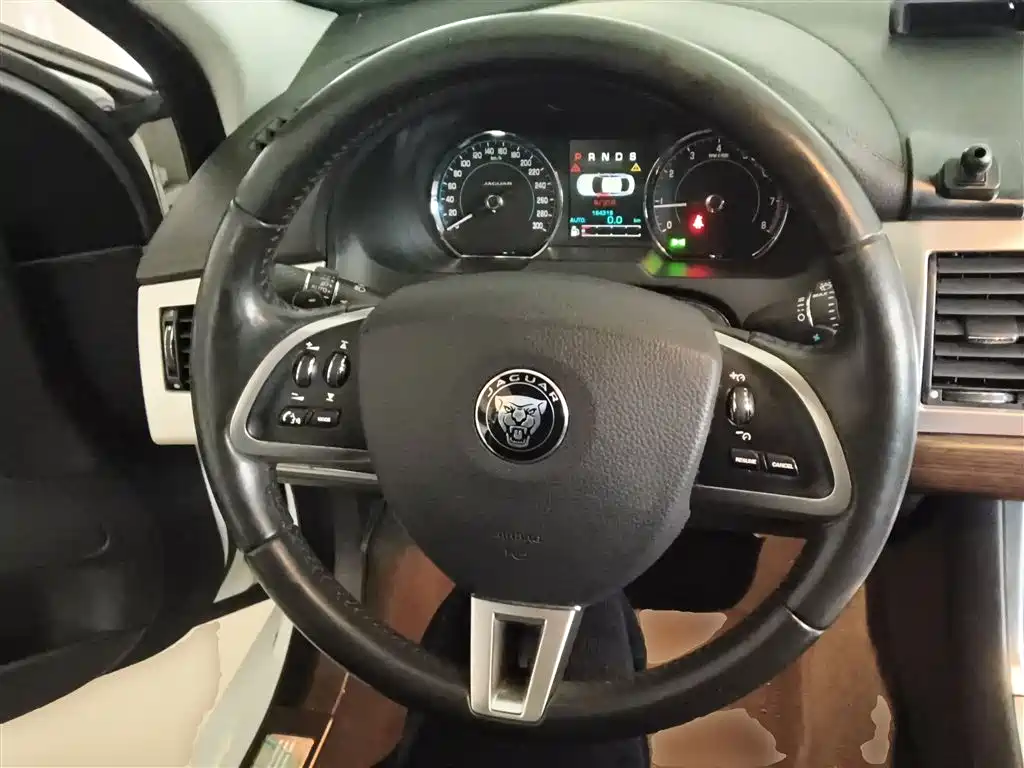 Jaguar XF XF 3.0 SC Elegance