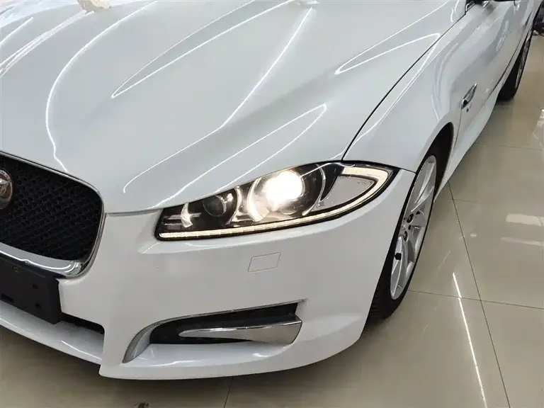 Jaguar XF XF 3.0 SC Elegance
