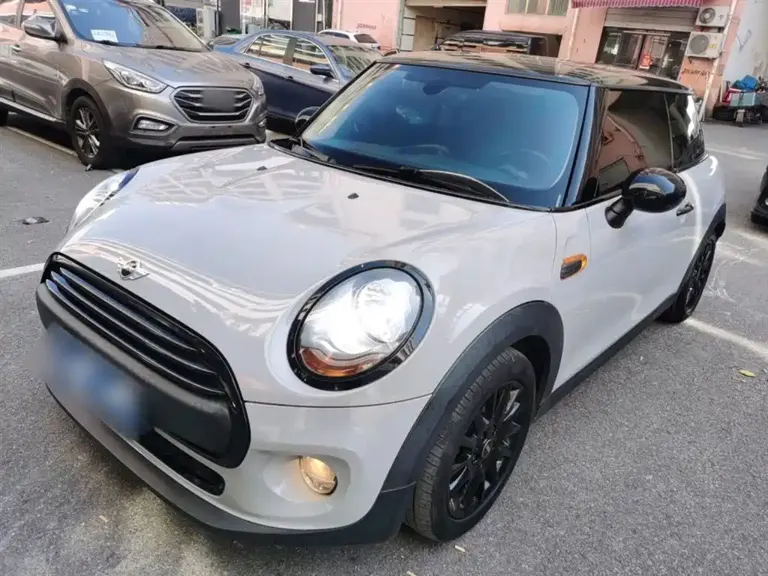 MINI 1.2 T ONE+