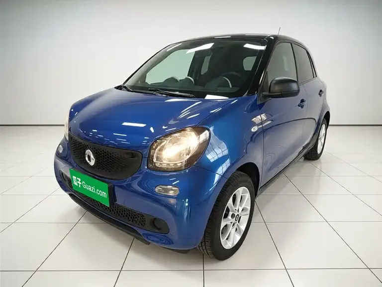 smart forfour 1.0 L 52 kW Agile
