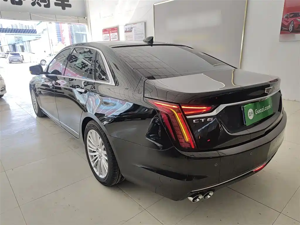 Cadillac CT6 28 T Elite