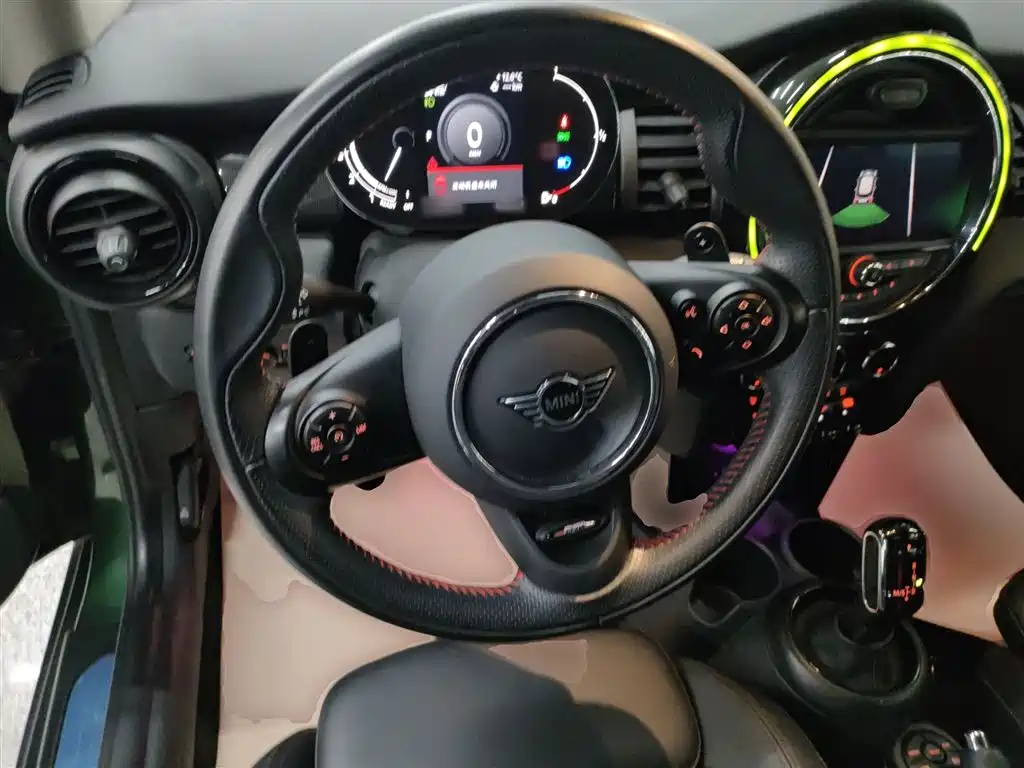 MINI 2.0 T COOPER S Classic